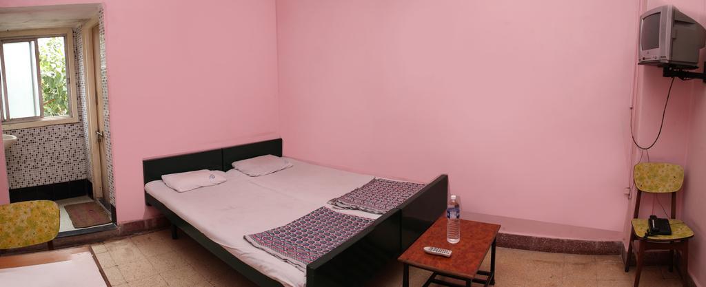Solanki Guest House Kolhapur Eksteriør billede