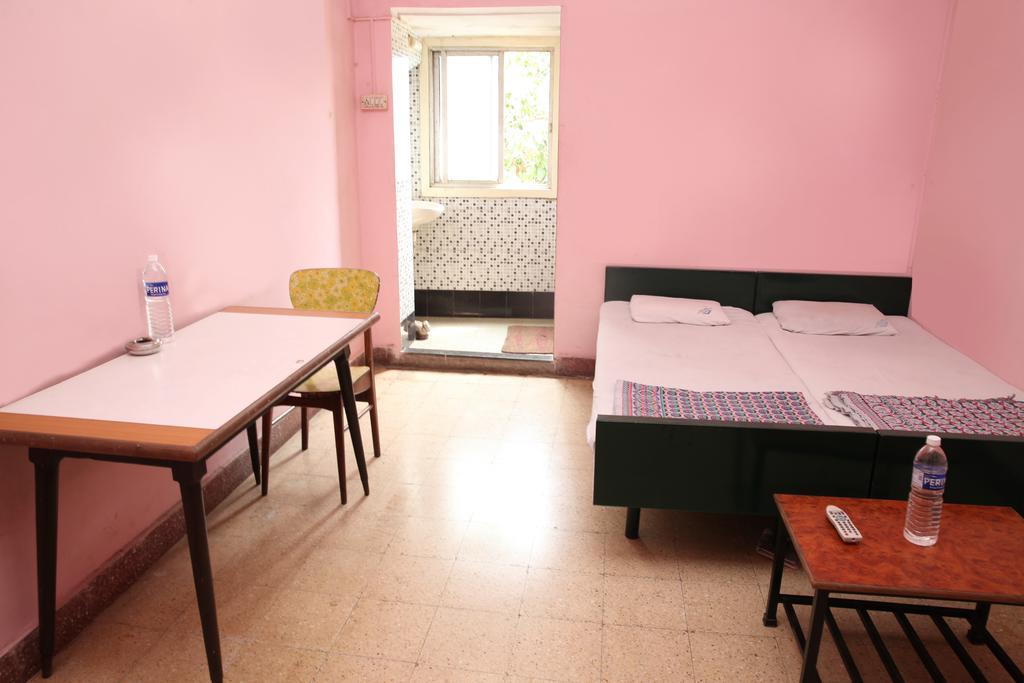Solanki Guest House Kolhapur Eksteriør billede