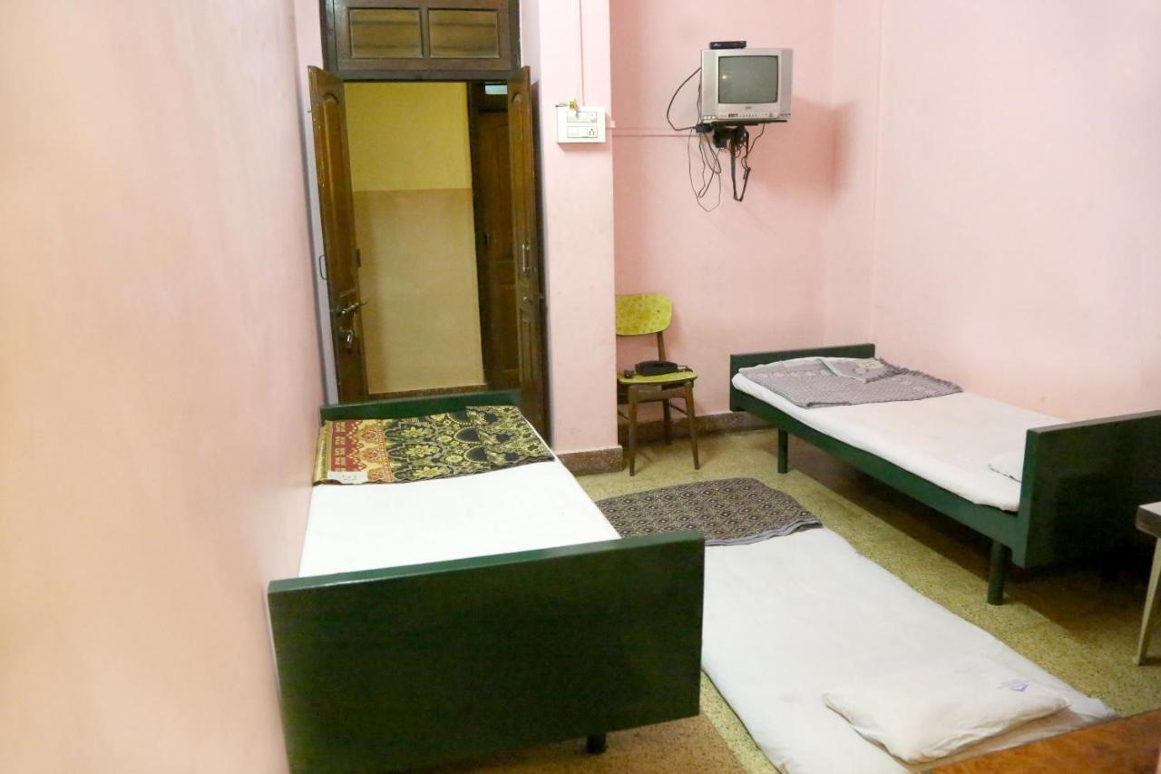 Solanki Guest House Kolhapur Eksteriør billede