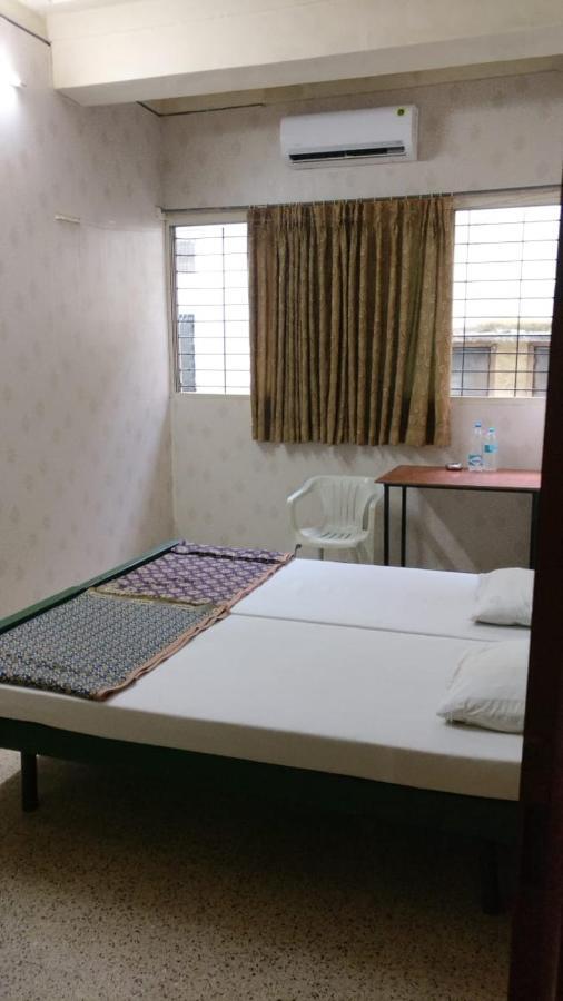 Solanki Guest House Kolhapur Eksteriør billede